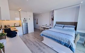 Top Floor Studio - The Hub Gibraltar - Self Catering